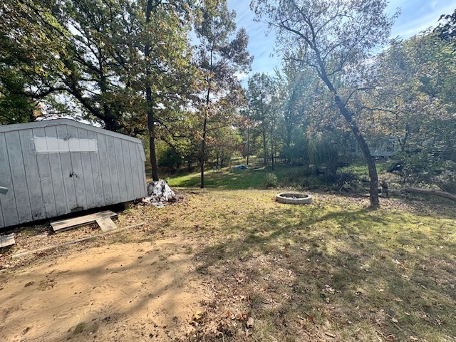 2-262 Woodhaven Sublette, IL 61367 - Photo 5 of 20 a backyard of a house