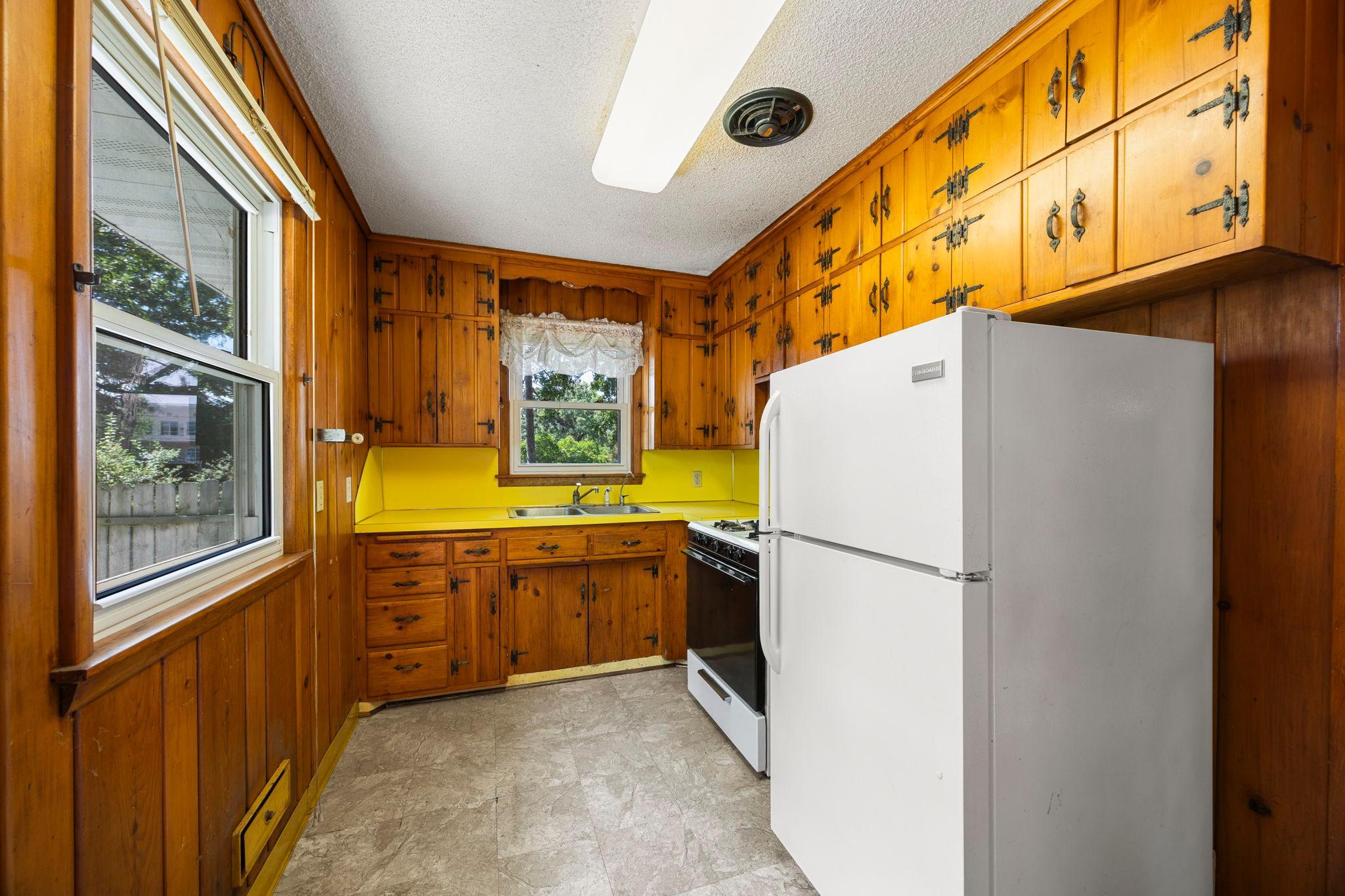 7701 Terrace Road Northeast Spring Lake Park, MN 55432 - Photo 21 of 86