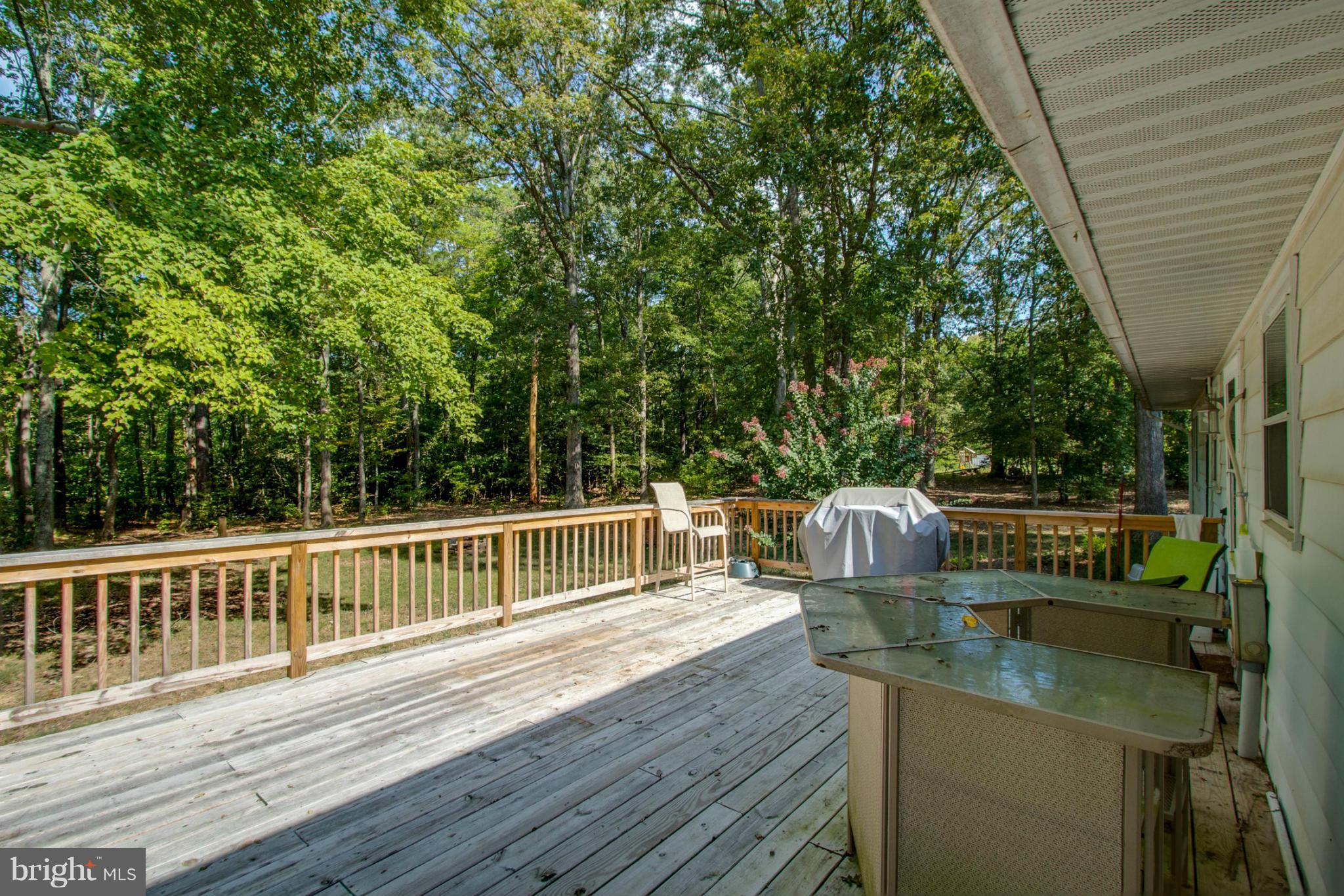 22501 Newtowne Neck Road Leonardtown, MD 20650 - Photo 24 of 27 Deck from Left Corner
