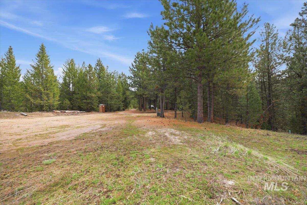 7 Carol Court Cascade, ID 83611 - Photo 17 of 39