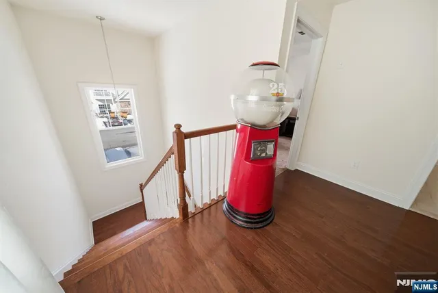 $500,000 | 23 Dogwood Lane, Wanaque, NJ 07420