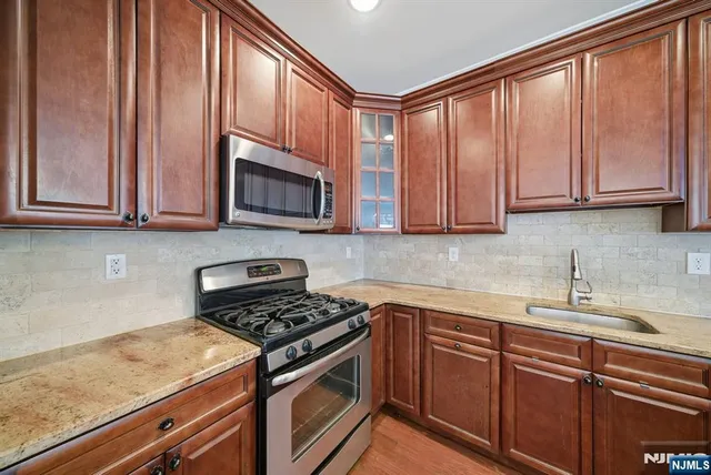 $500,000 | 23 Dogwood Lane, Wanaque, NJ 07420