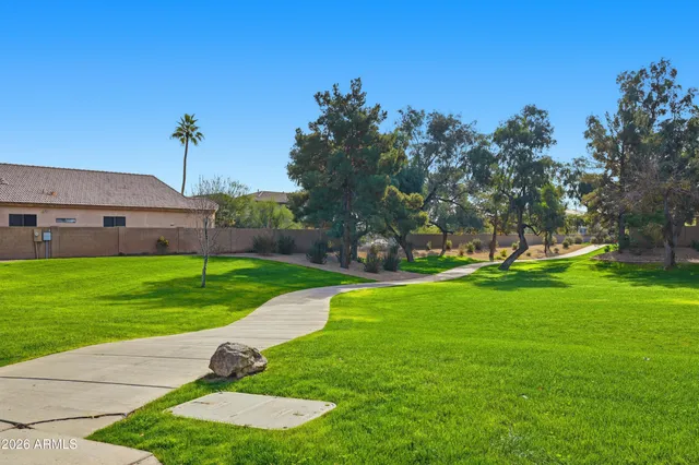 $635,000 | 782 East Betsy Lane, Gilbert, AZ 85296
