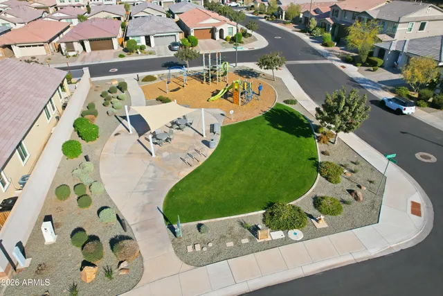 $635,000 | 782 East Betsy Lane, Gilbert, AZ 85296