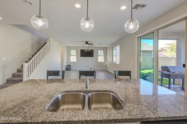 $635,000 | 782 East Betsy Lane, Gilbert, AZ 85296