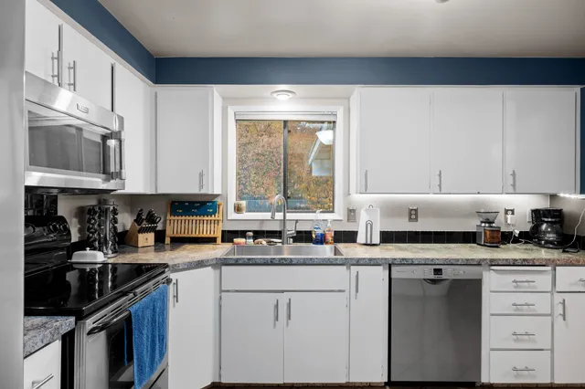 $449,000 | 414 West Rolland Avenue, Spokane, WA 99218