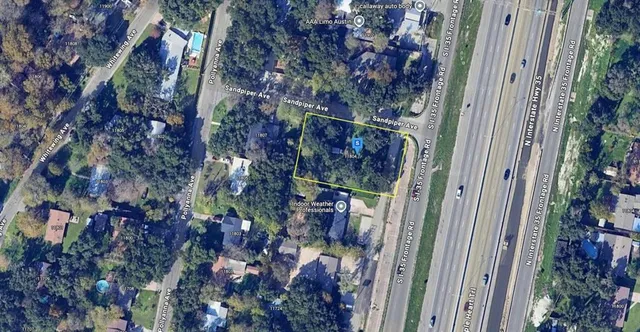 $424,999 | 11804 North Interstate Highway 35, Austin, TX 78753