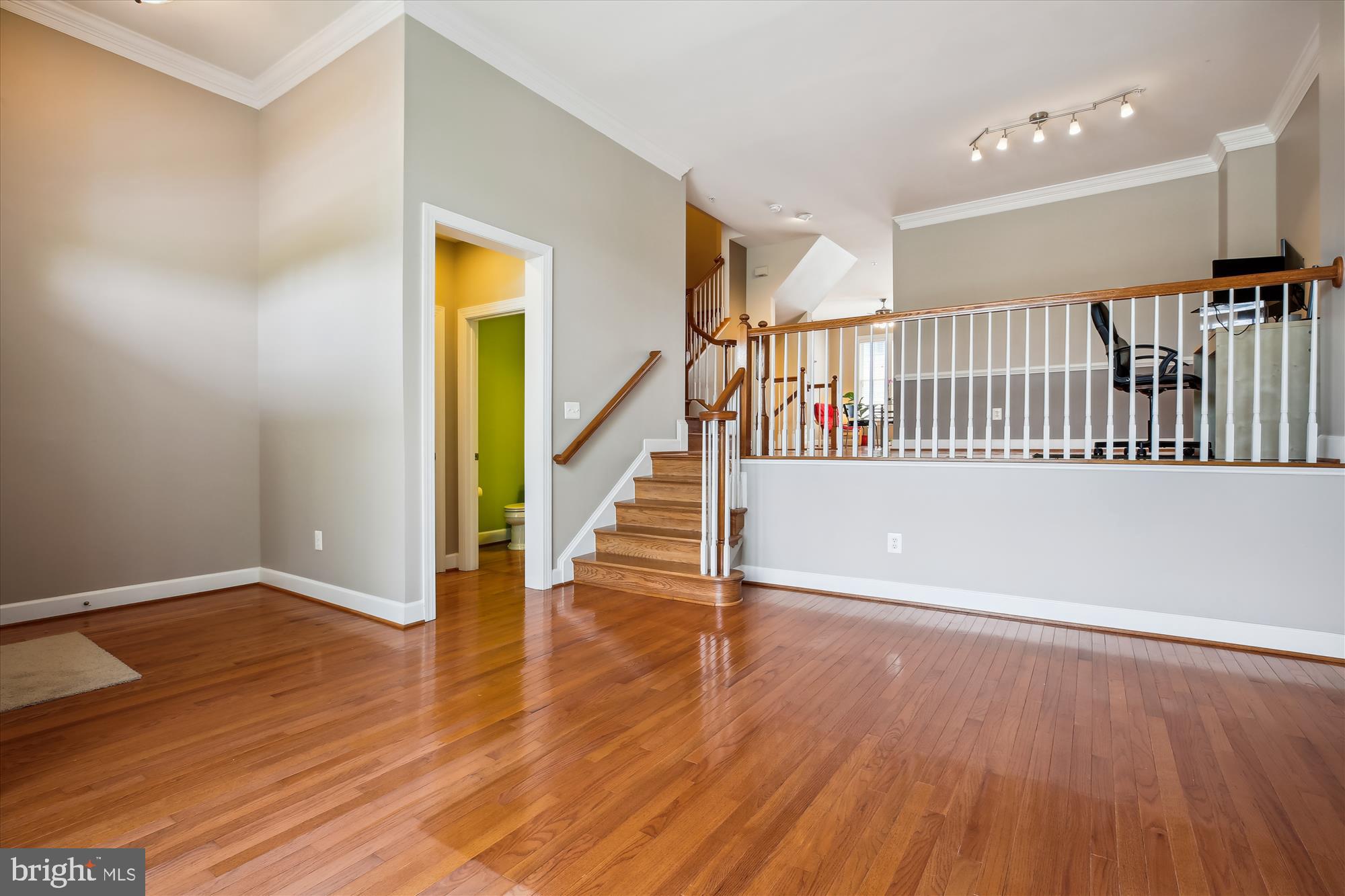 1206 Gaither Road Rockville, MD 20850 - Photo 12 of 134 Living Room