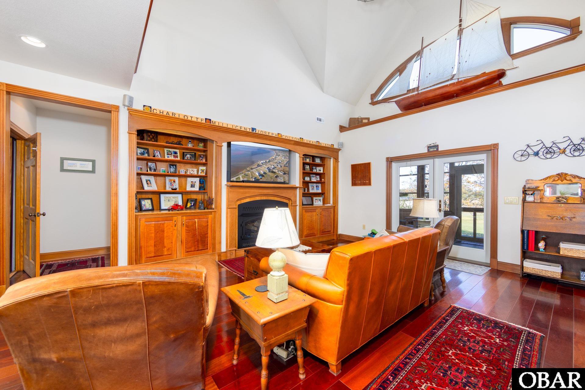 288 Bayview Drive Stumpy Point, NC 27978 - Photo 12 of 49 Custom Cabinetry