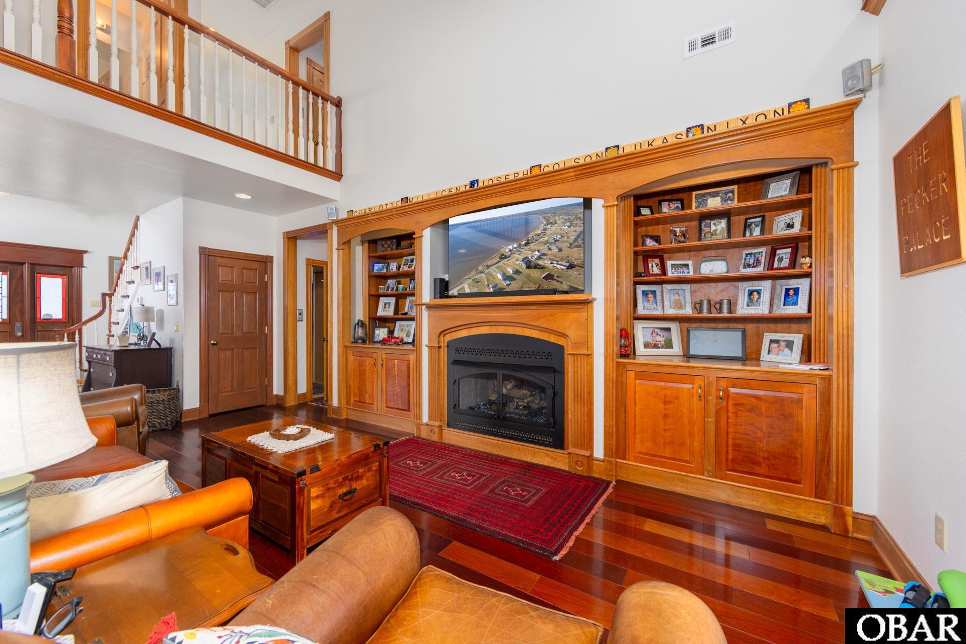 288 Bayview Drive Stumpy Point, NC 27978 - Photo 13 of 49 Gas Fireplace