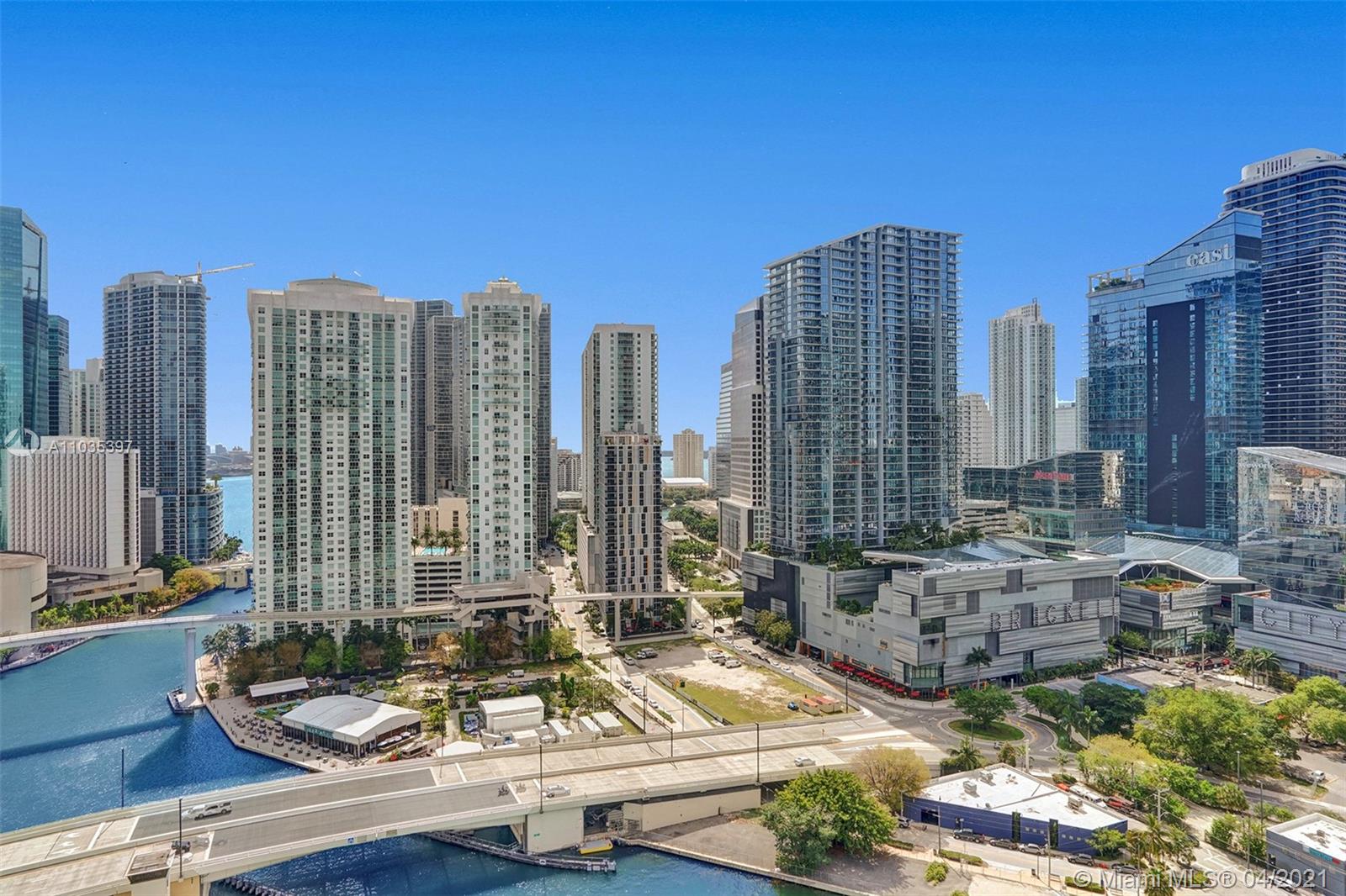 92 Southwest 3rd Street, Unit 2711 Miami, FL 33130 - Photo 2 of 27