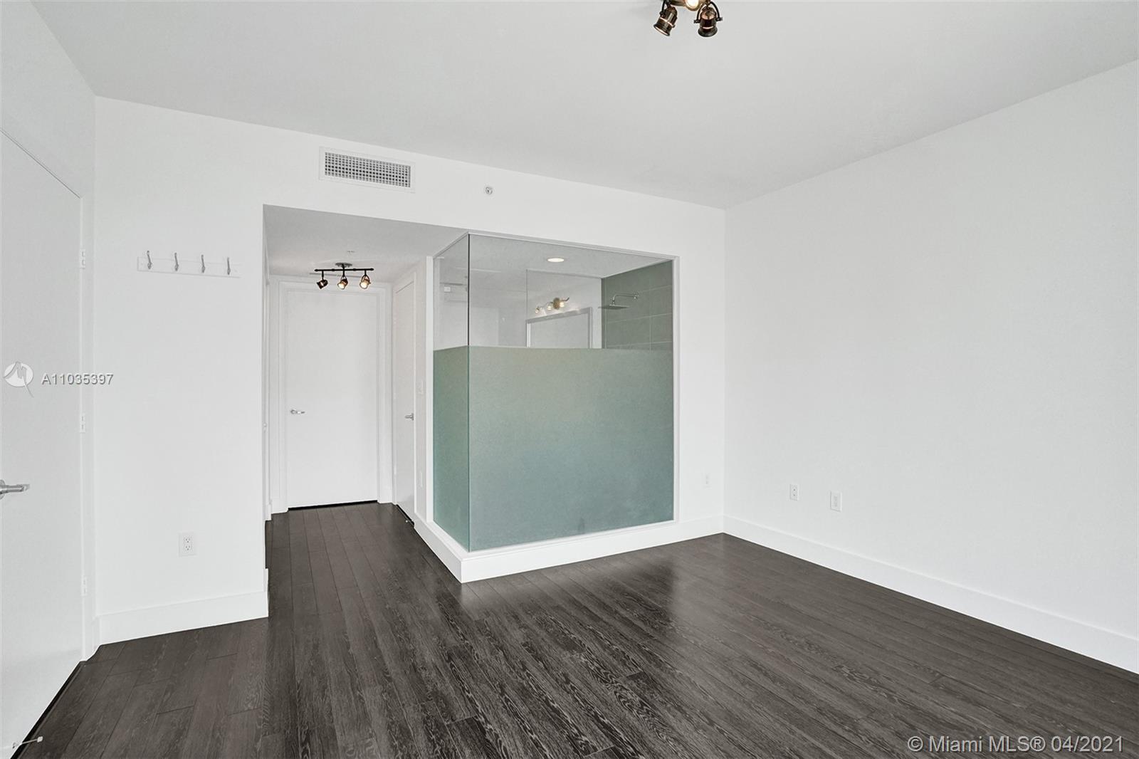 92 Southwest 3rd Street, Unit 2711 Miami, FL 33130 - Photo 24 of 27