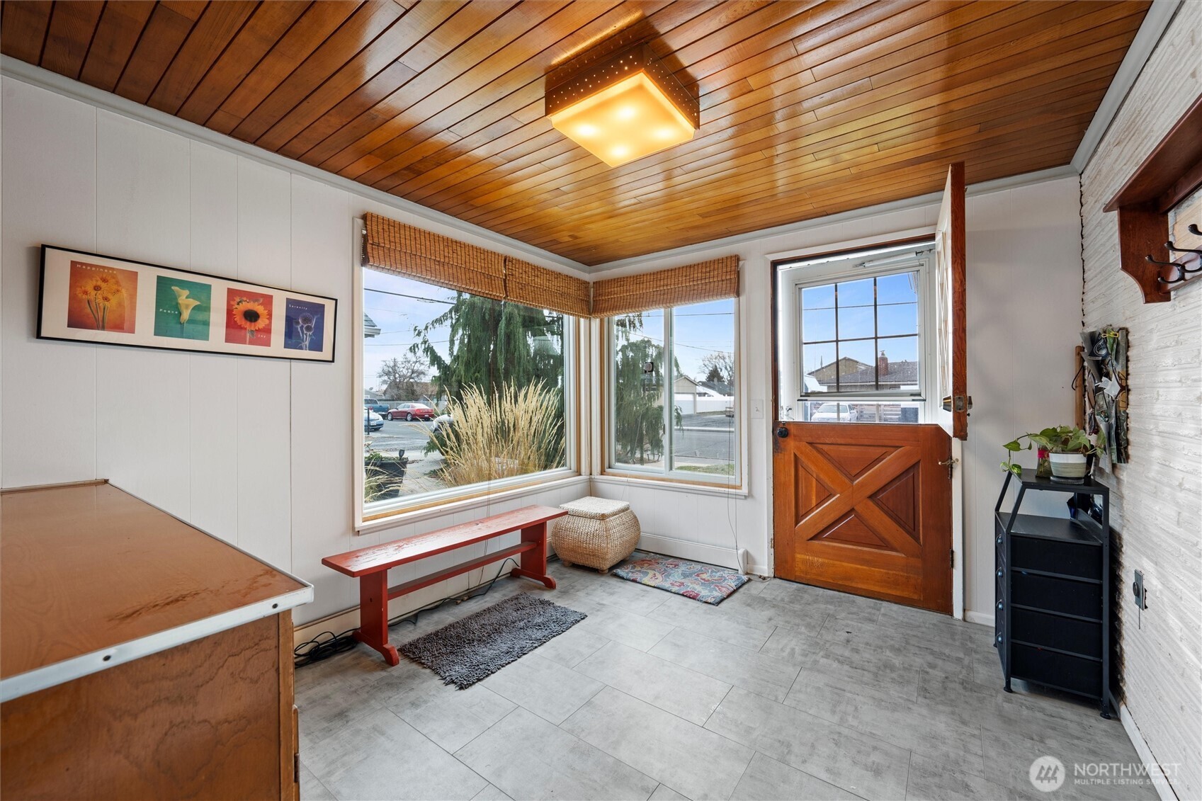 1162 D Street Southwest Ephrata, WA 98823 - Photo 21 of 37 a backyard of a house with barbeque oven table and chairs