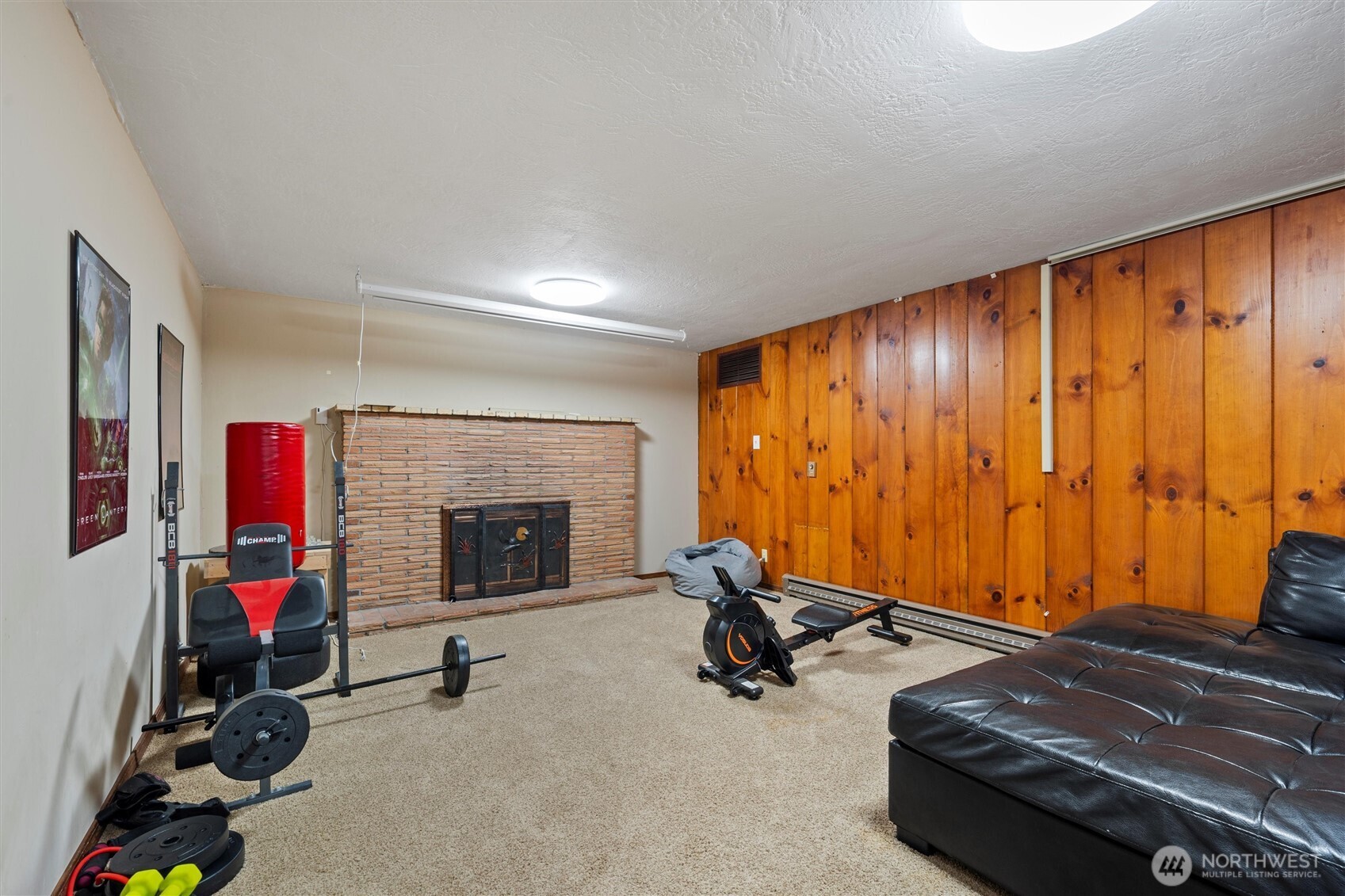1162 D Street Southwest Ephrata, WA 98823 - Photo 29 of 37 a room with furniture and a fireplace
