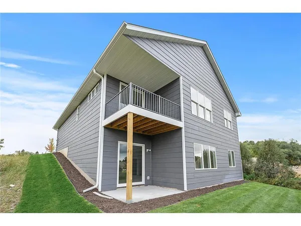 $549,000 | 11236 Freedom Way, Hanover, MN 55341