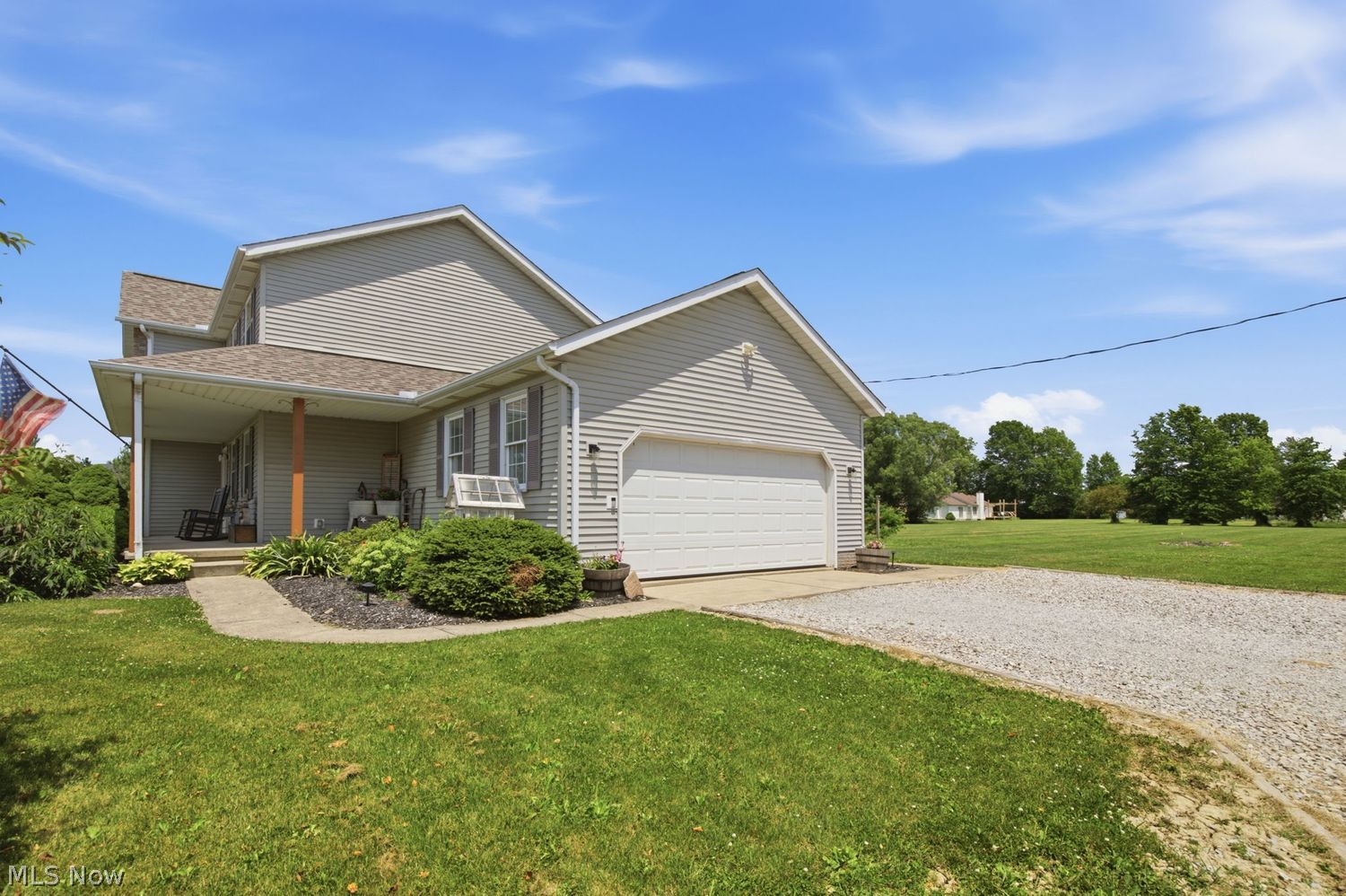 17095 Mennell Road Grafton, OH 44044 - Photo 4 of 39
