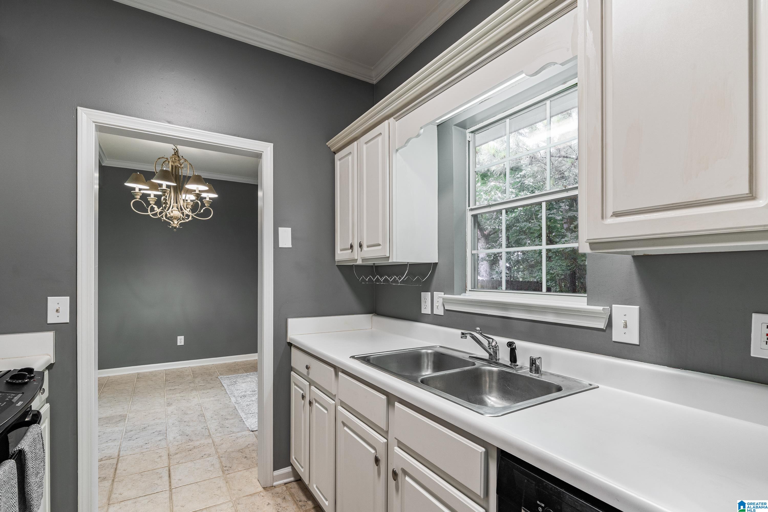 231 Cambrian Ridge Trail Pelham, AL 35124 - Photo 1 of 27