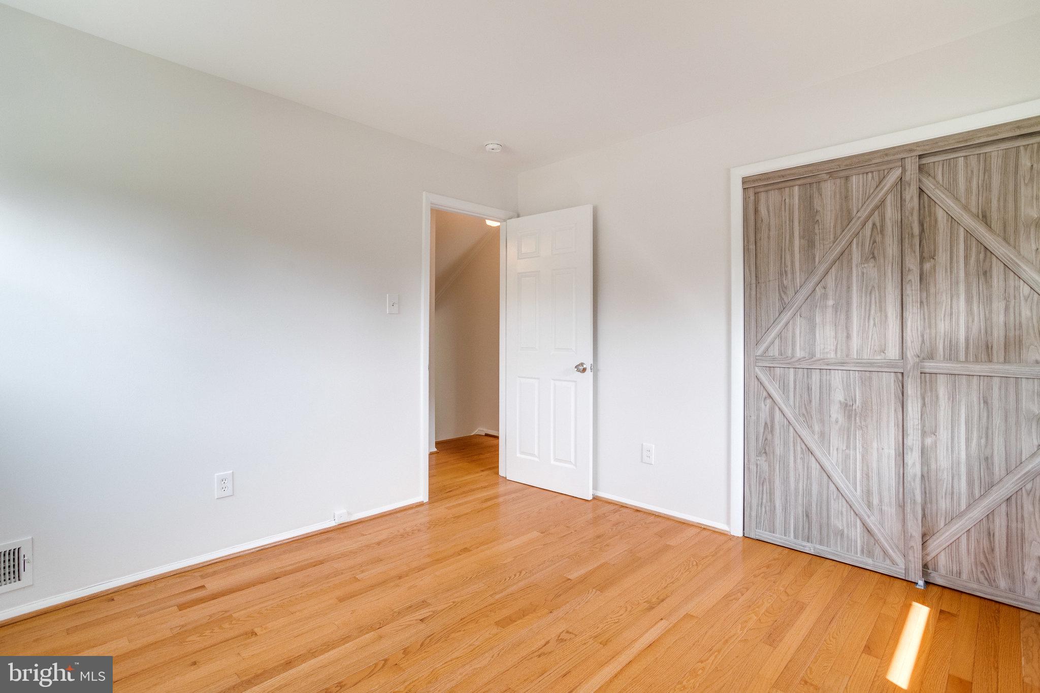 5501 Gardner Place Springfield, VA 22151 - Photo 24 of 35 TRENDY GREY BARN DOORS