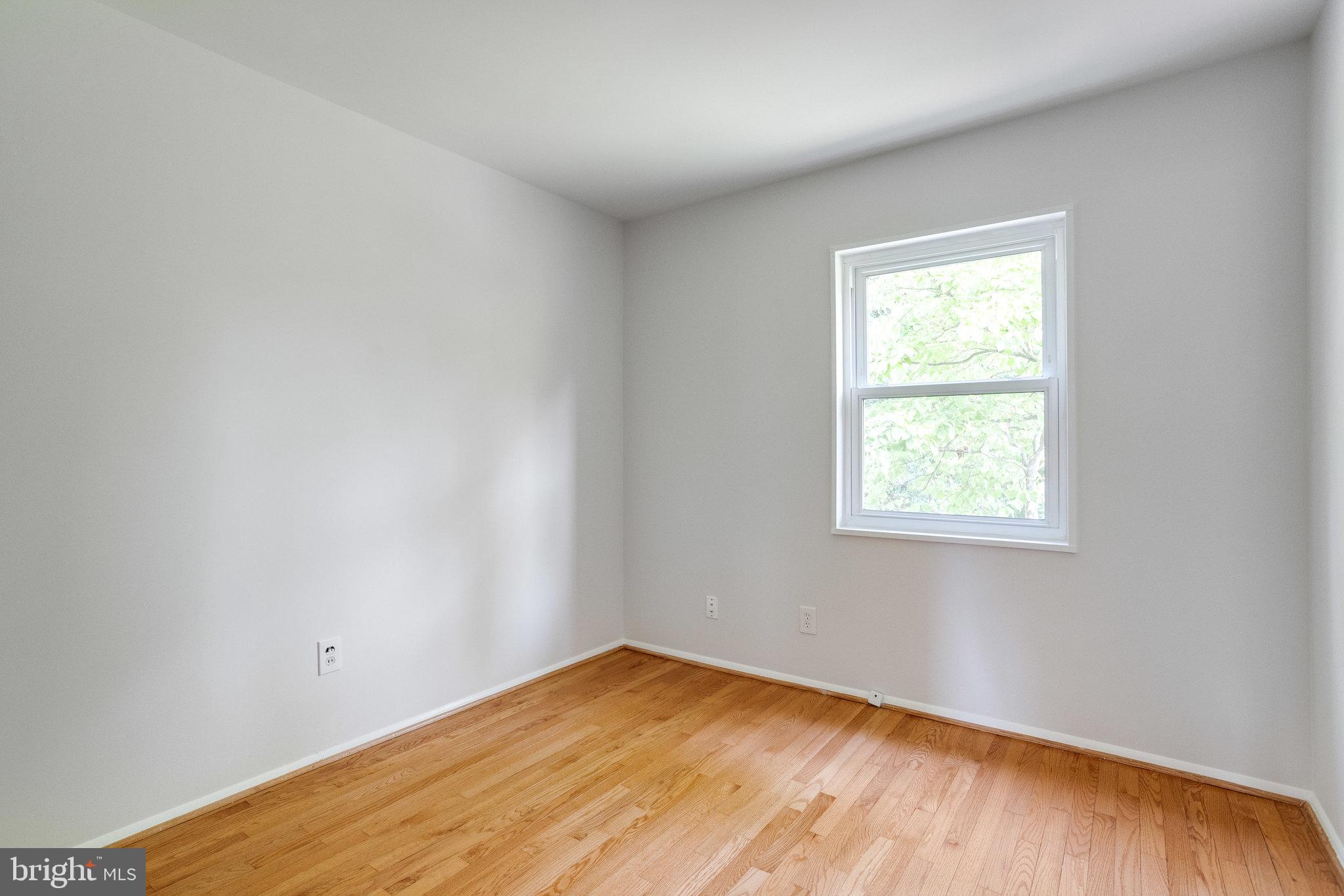 5501 Gardner Place Springfield, VA 22151 - Photo 29 of 35 THE THIRD BEDROOM WITH HARDWOOD FLOORS!