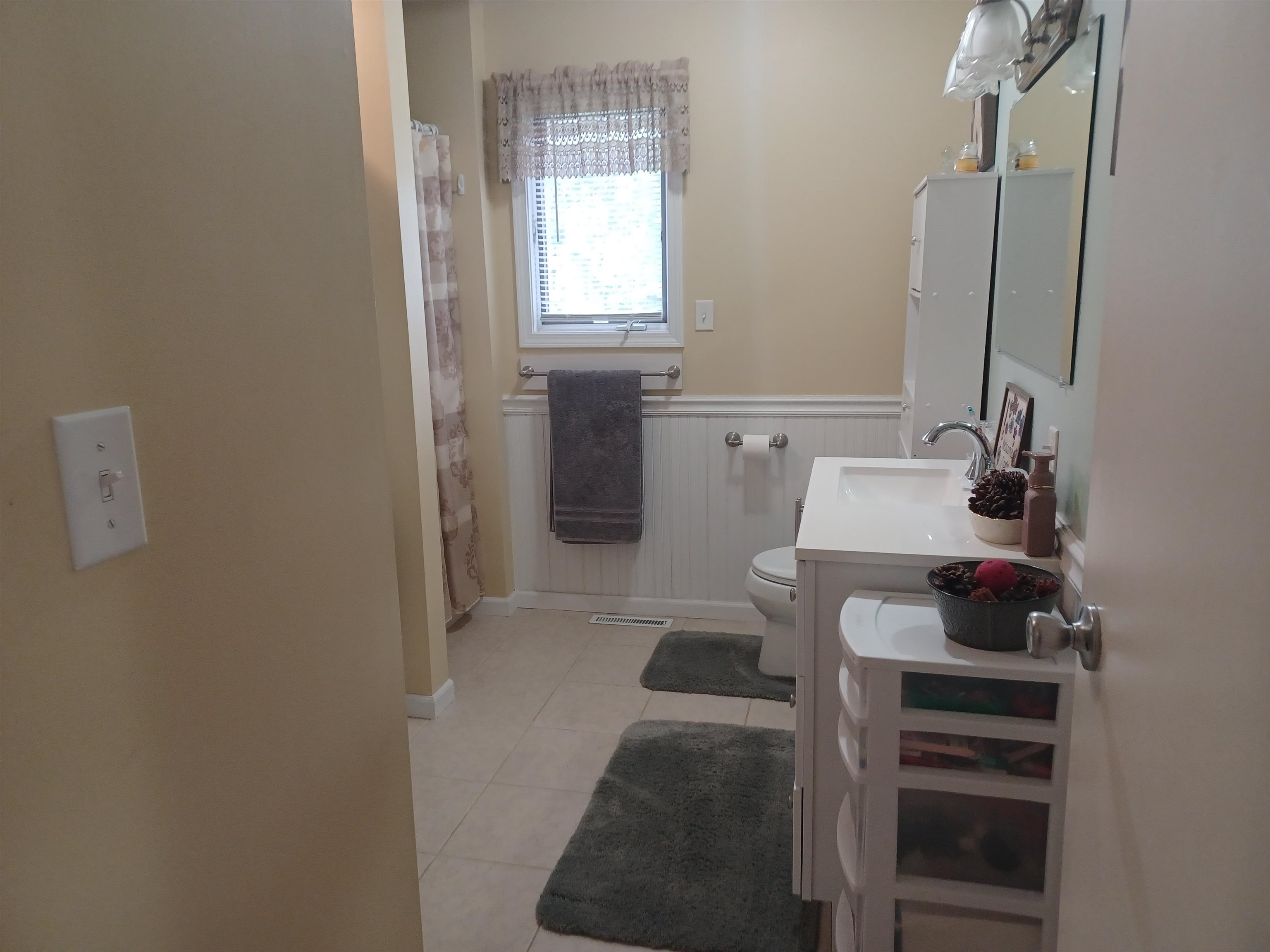 360 West Gordonville Road Midland, MI 48640 - Photo 40 of 94