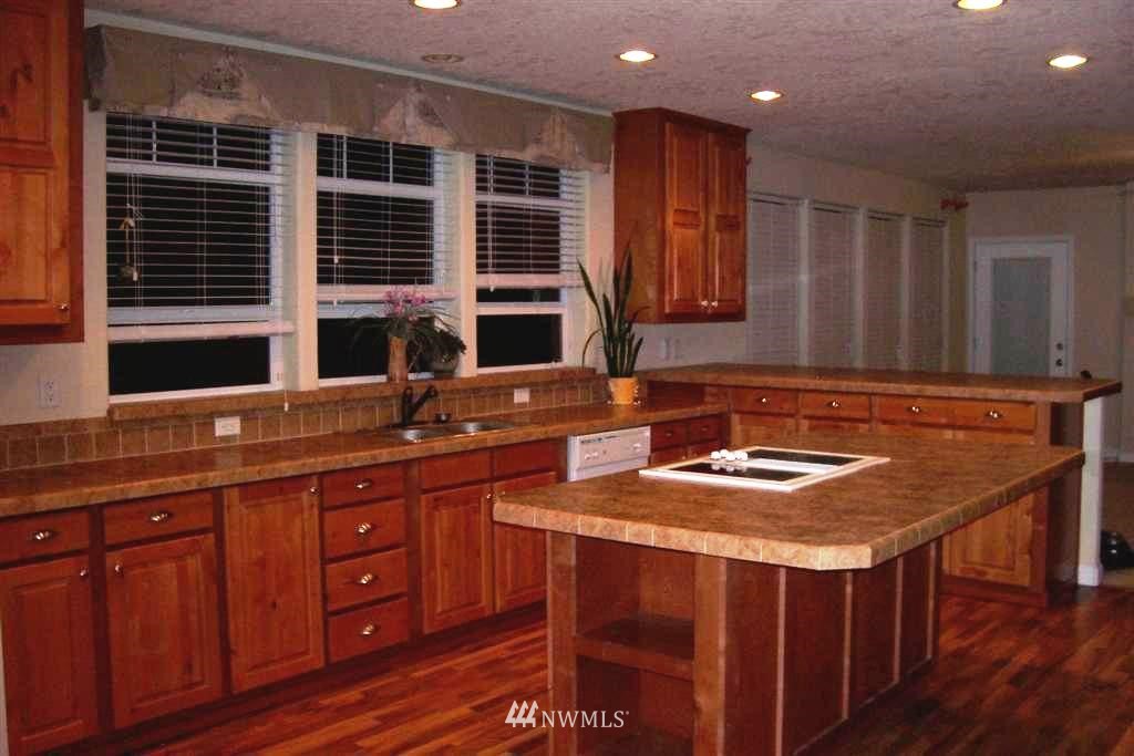 217 West Avery Road Napavine, WA 98532 - Photo 4 of 7 Gallery Image 4