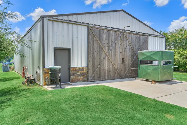 a view of a garden with a fountain