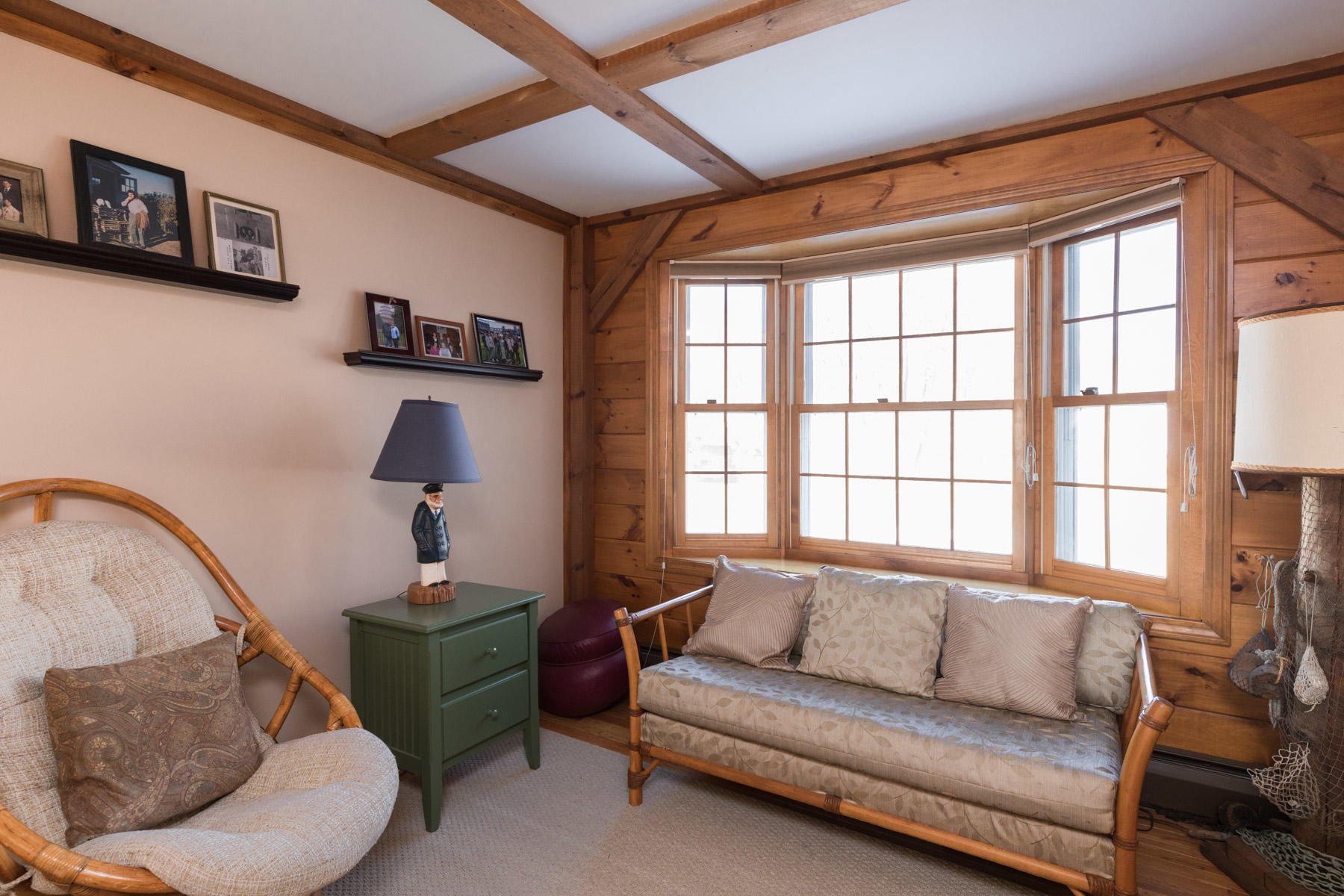 1 4th Street Biddeford Pool, ME 04006 - Photo 12 of 50 Living Room