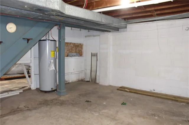 $164,900 | 303 North Murrays Avenue, Braymer, MO 64624