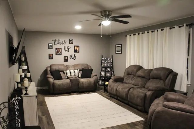 $164,900 | 303 North Murrays Avenue, Braymer, MO 64624