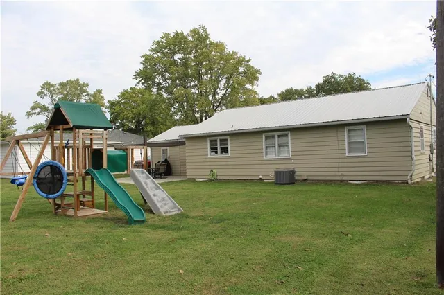 $164,900 | 303 North Murrays Avenue, Braymer, MO 64624