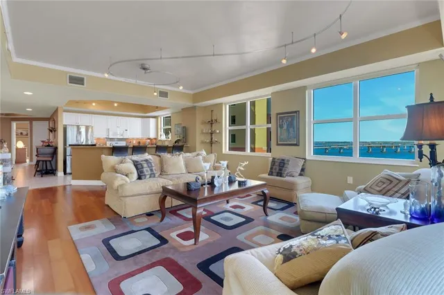 $399,000 | 2797 First Street, Unit 1001, Fort Myers, FL 33916