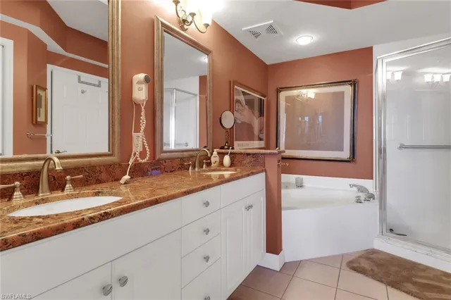 $399,000 | 2797 First Street, Unit 1001, Fort Myers, FL 33916