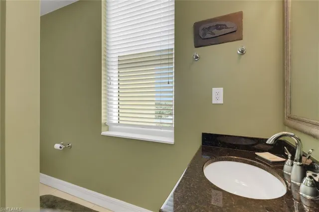 $399,000 | 2797 First Street, Unit 1001, Fort Myers, FL 33916