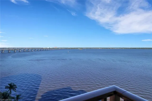 $399,000 | 2797 First Street, Unit 1001, Fort Myers, FL 33916