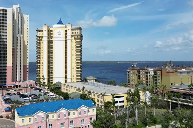 $399,000 | 2797 First Street, Unit 1001, Fort Myers, FL 33916
