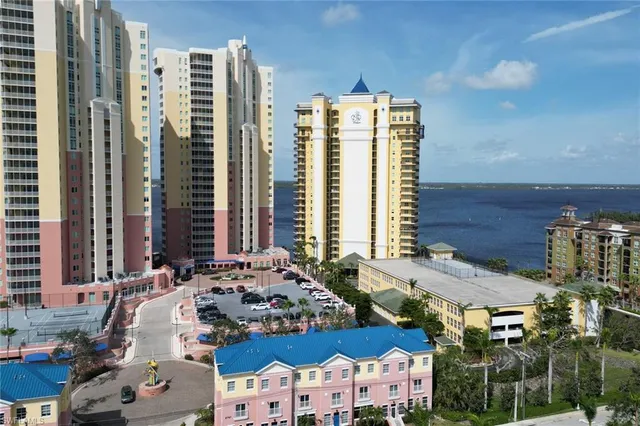 $399,000 | 2797 First Street, Unit 1001, Fort Myers, FL 33916