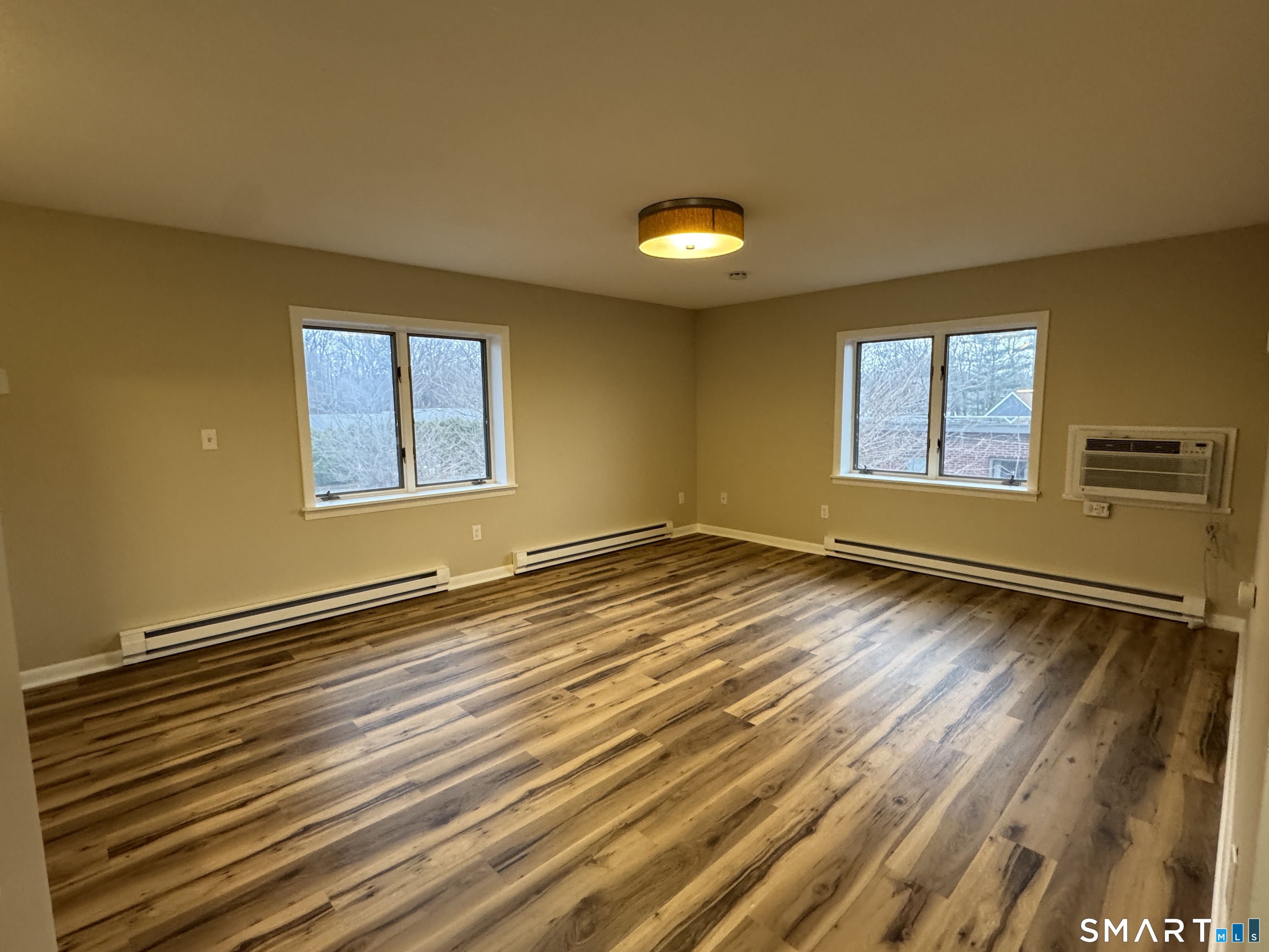 143 Main Street, Unit D Manchester, CT 06042 - Photo 5 of 9