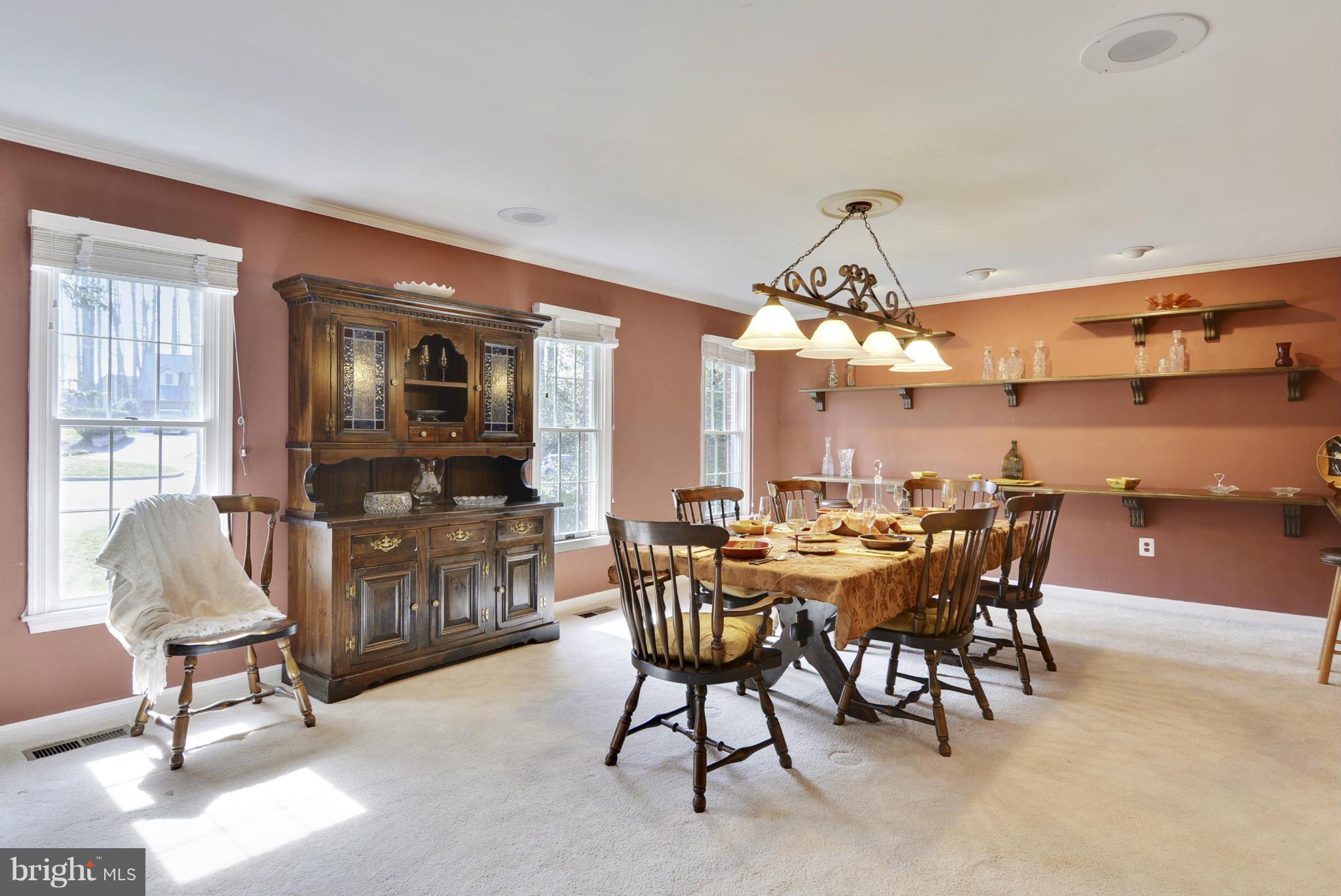 9 Redgate Court Silver Spring, MD 20905 - Photo 5 of 29 a view of a dining room with furniture