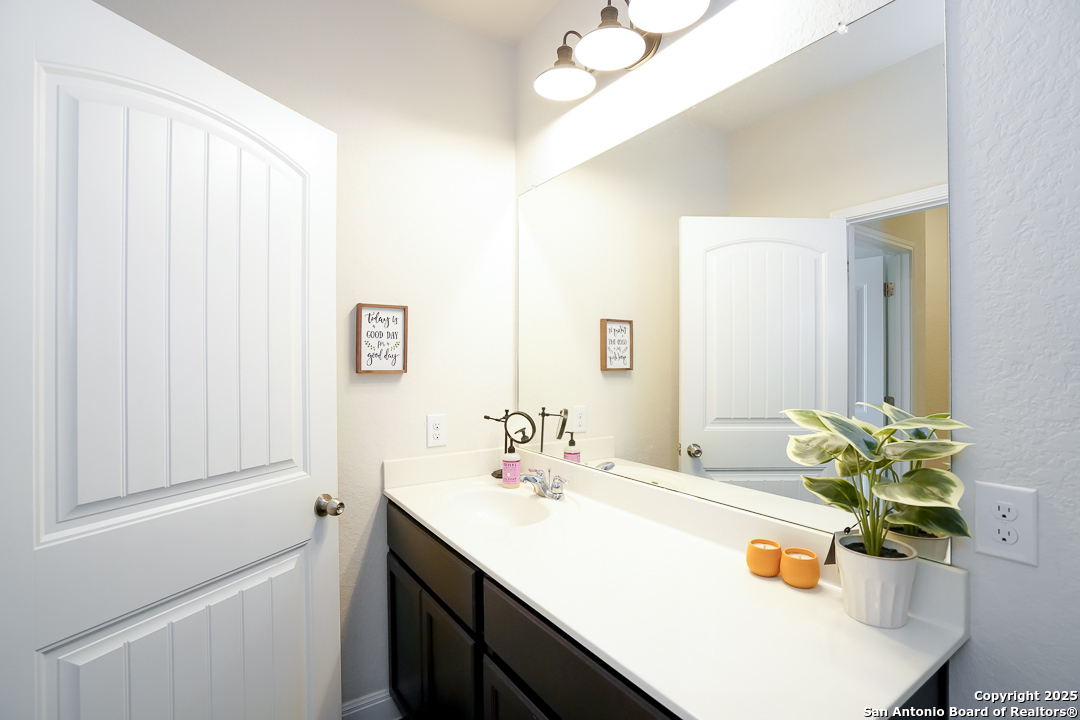 8614 Pardner Ranch San Antonio, TX 78254 - Photo 17 of 21