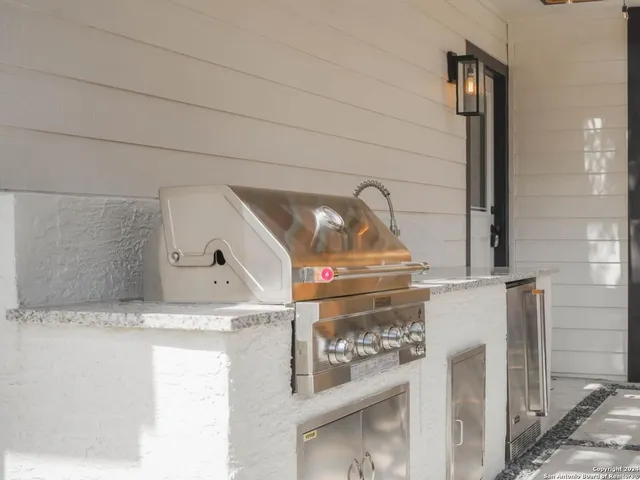 a close view of washer and dryer