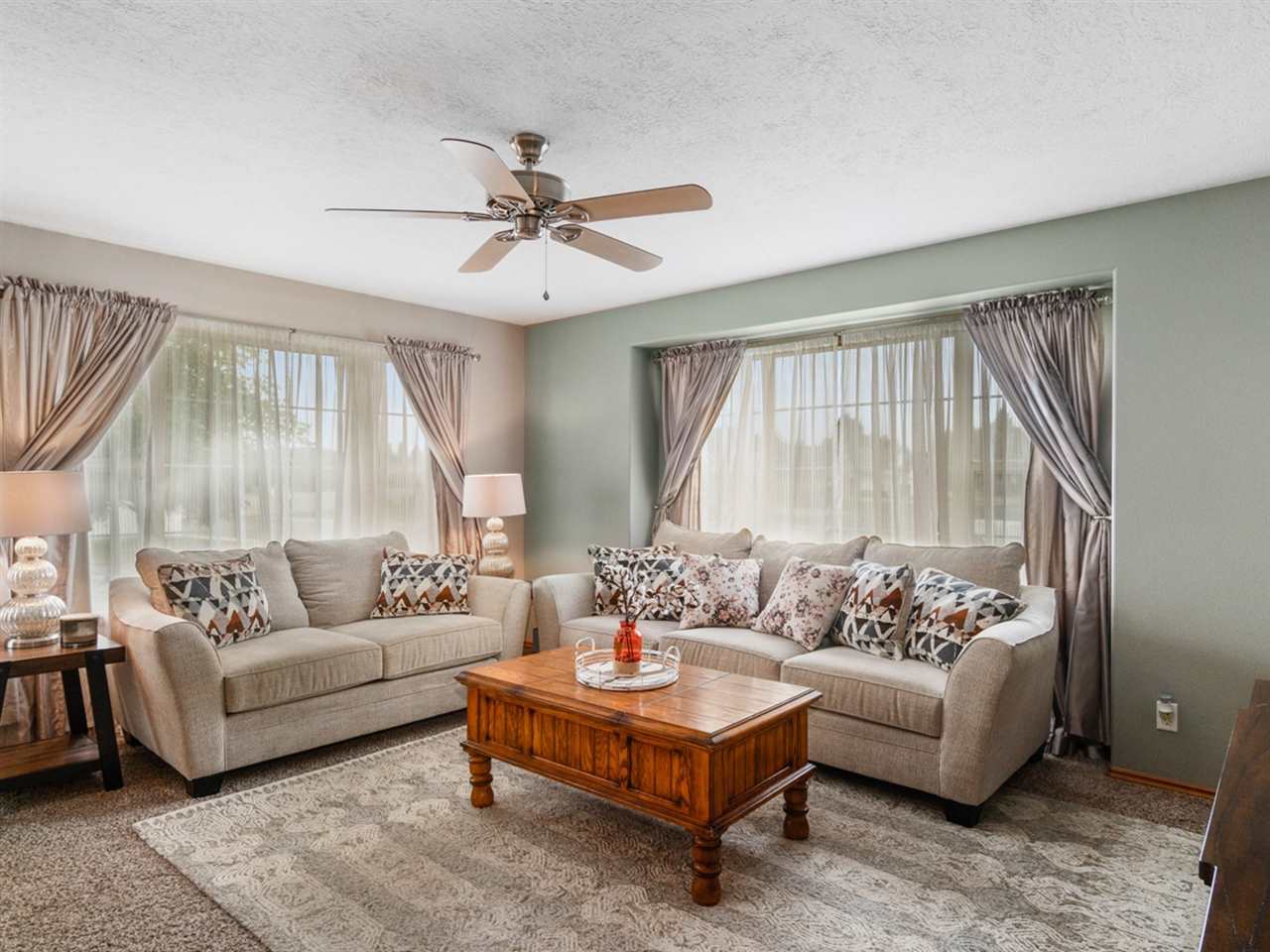 2123 South St Charles Road Spokane Valley, WA 99037 - Photo 3 of 20 Gallery Image 3