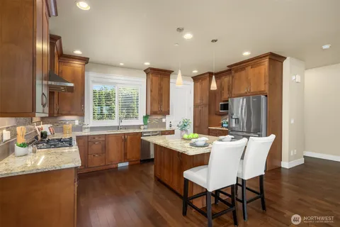 $1,848,000 | 20 6th Street, Kirkland, WA 98033