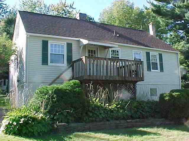 28 Spring Avenue Latham, NY 12110 - Photo 2 of 6 Photo 2