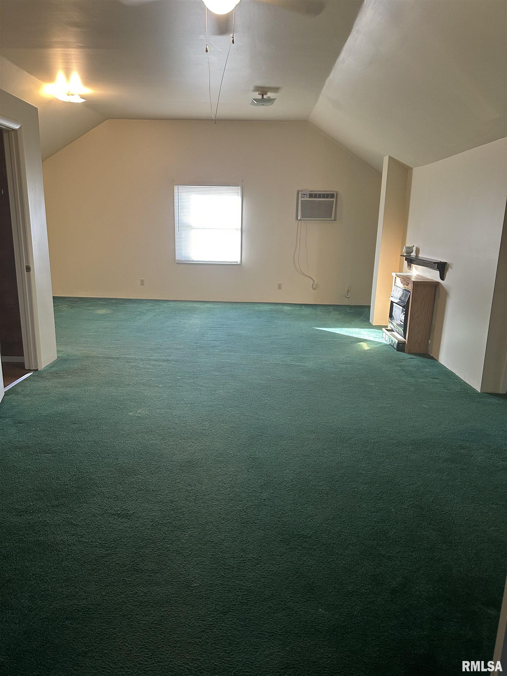 607 West Main Street Carbondale, IL 62901 - Photo 5 of 10