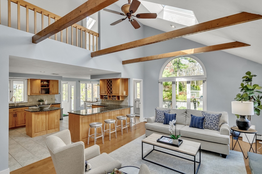 22 Baron Road Franklin, MA 02038 - Photo 4 of 40 Gallery Image 4