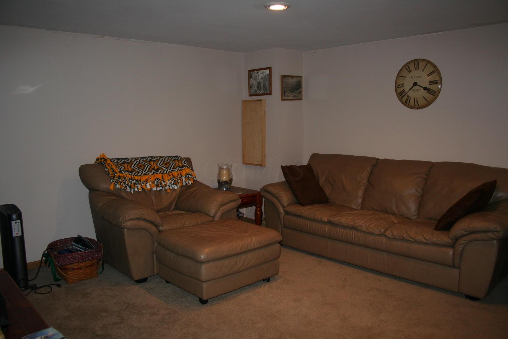 827 Rothrock Drive Galloway, OH 43119 - Photo 15 of 20
