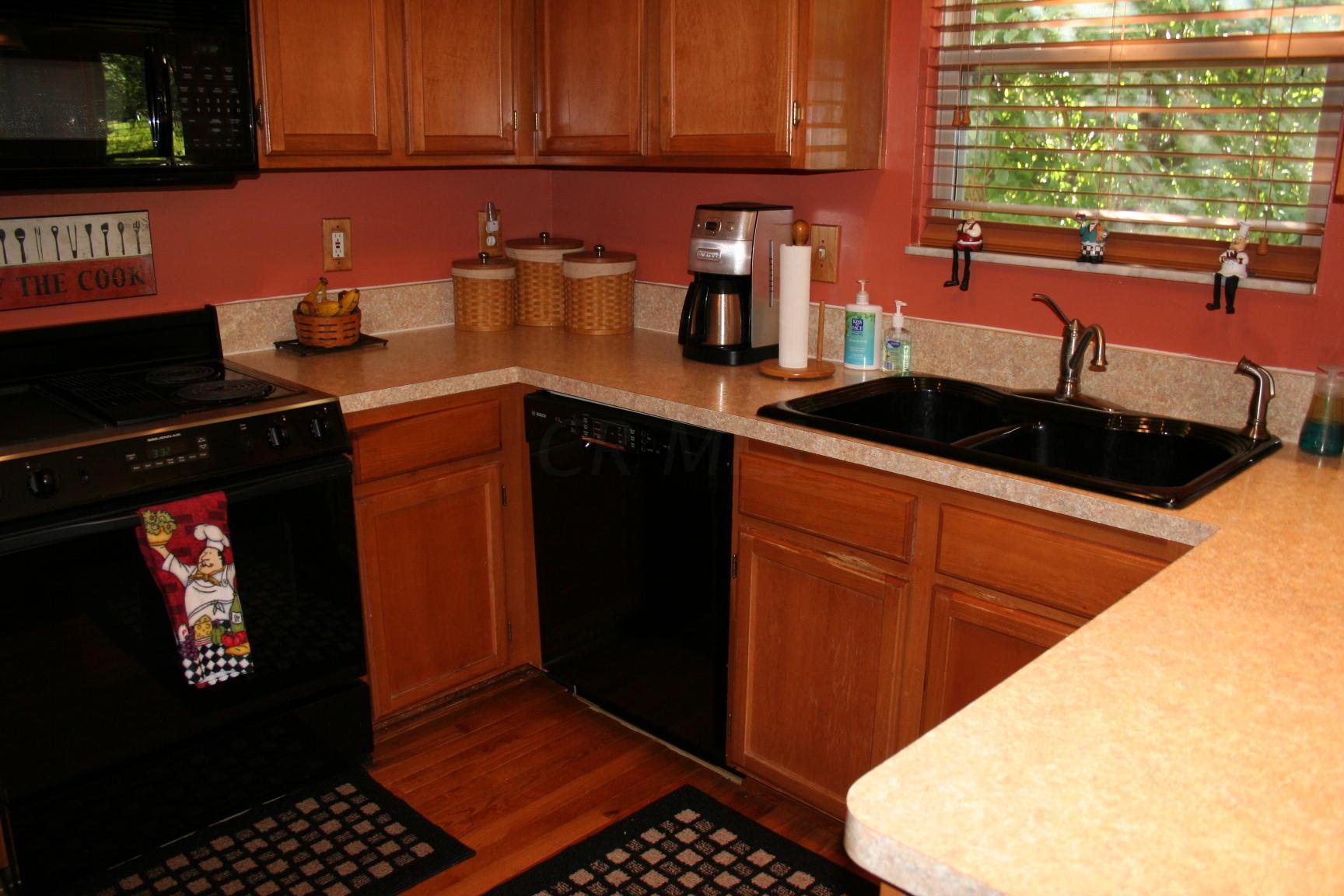827 Rothrock Drive Galloway, OH 43119 - Photo 5 of 20