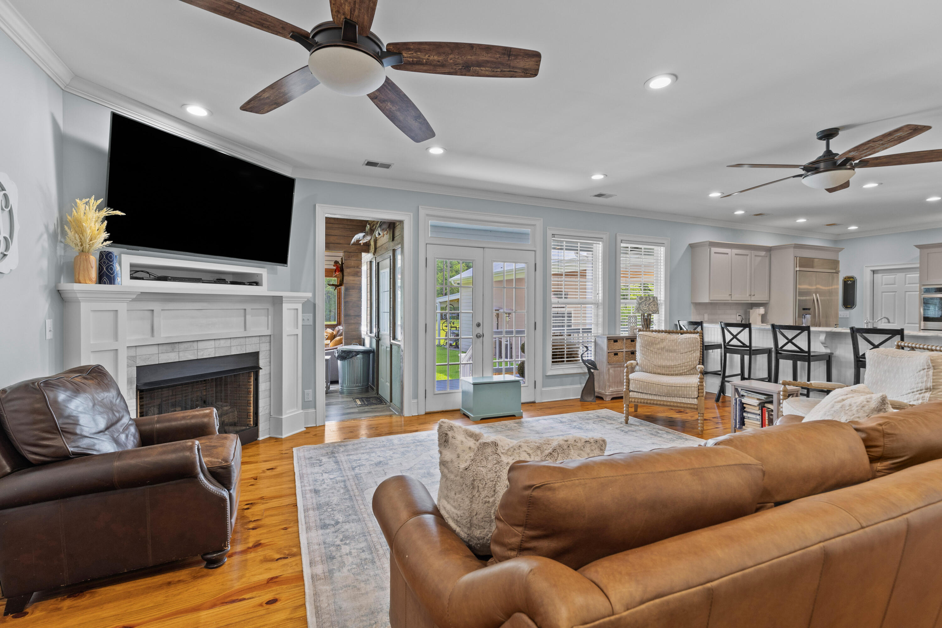 110 Huntington Court Walterboro, SC 29488 - Photo 14 of 54 Family Room