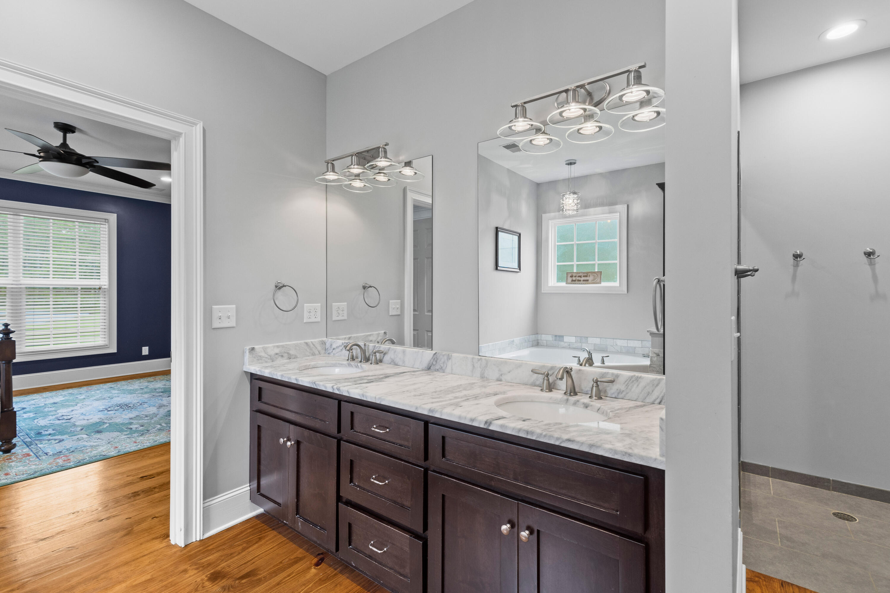 110 Huntington Court Walterboro, SC 29488 - Photo 24 of 54 Primary Bathroom