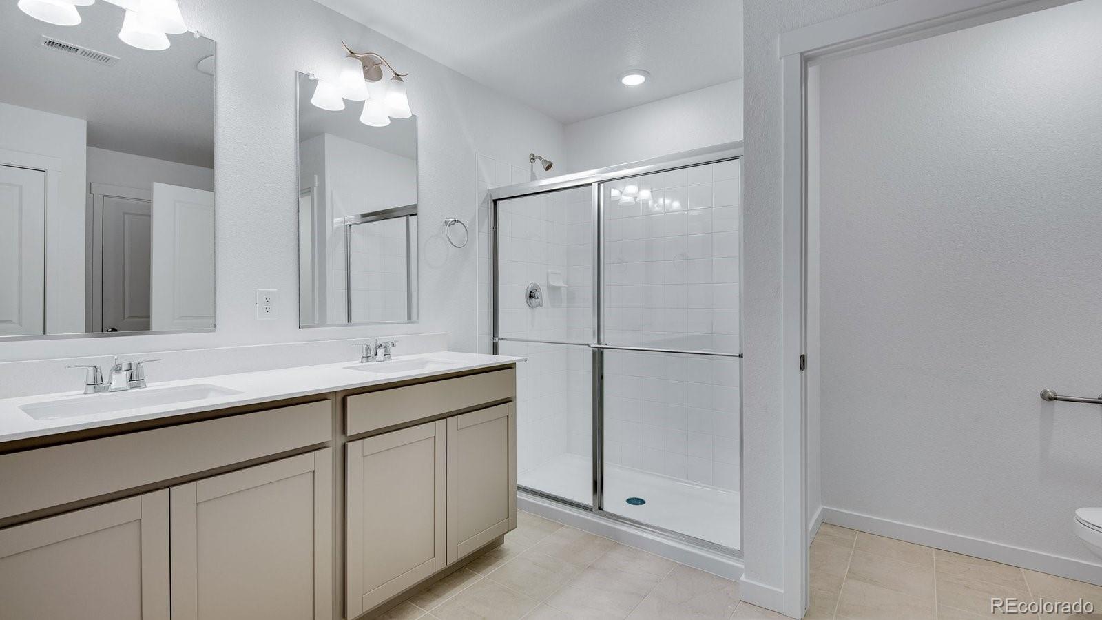 9855 Ceylon Court Commerce City, CO 80022 - Photo 34 of 50